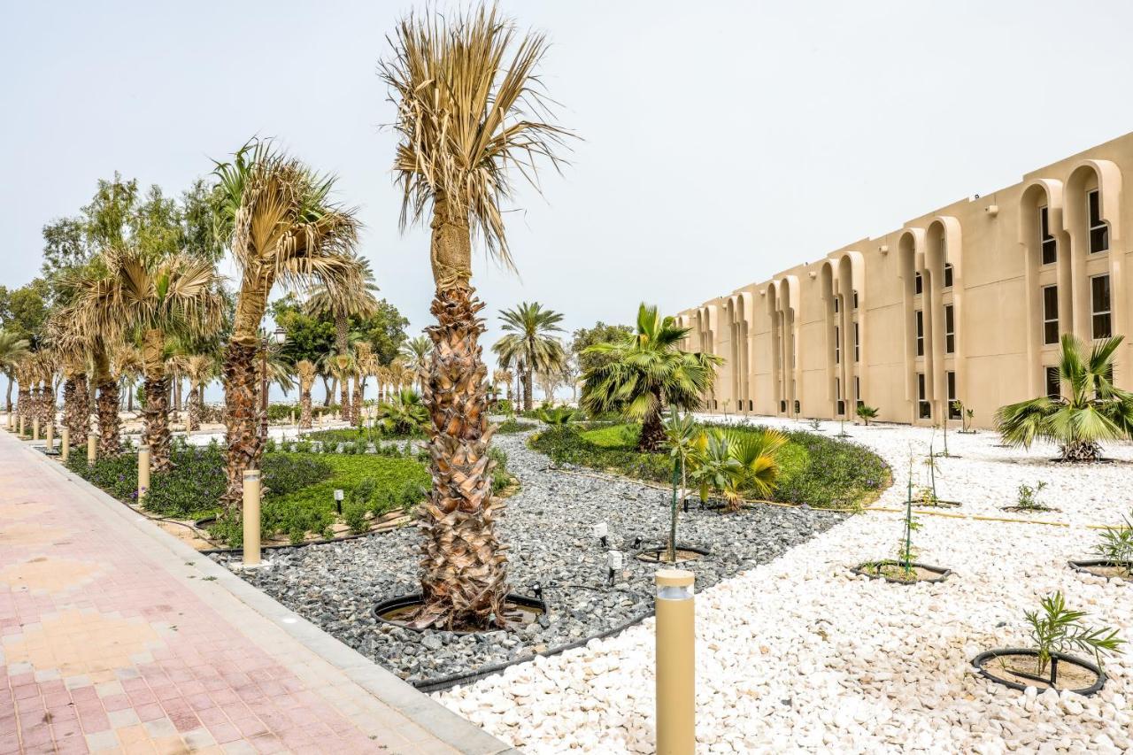 ג'בל דהנה Dhafra Beach Hotel מראה חיצוני תמונה