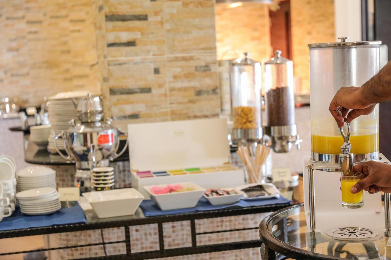 ג'בל דהנה Dhafra Beach Hotel מראה חיצוני תמונה