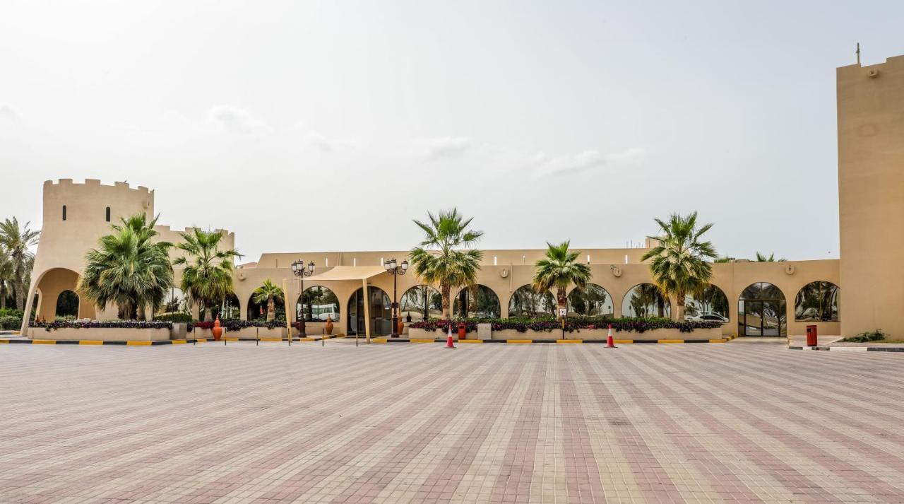 ג'בל דהנה Dhafra Beach Hotel מראה חיצוני תמונה