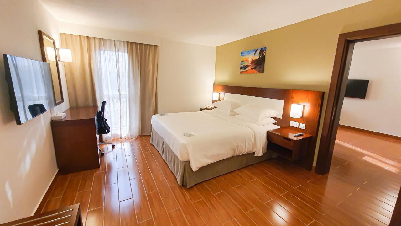 ג'בל דהנה Dhafra Beach Hotel מראה חיצוני תמונה