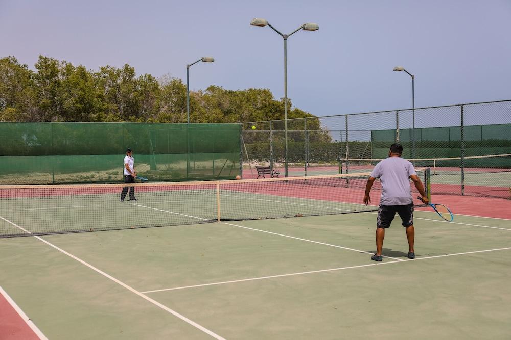 ג'בל דהנה Dhafra Beach Hotel מראה חיצוני תמונה